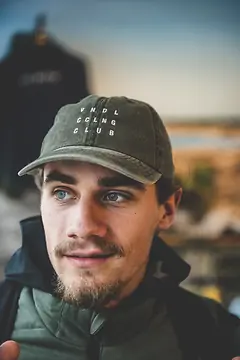 DAD CAP THE VANDAL CLNG CLB