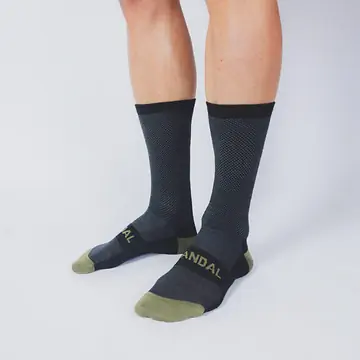 FIETSSOKKEN THE VANDAL MERINO BLACK